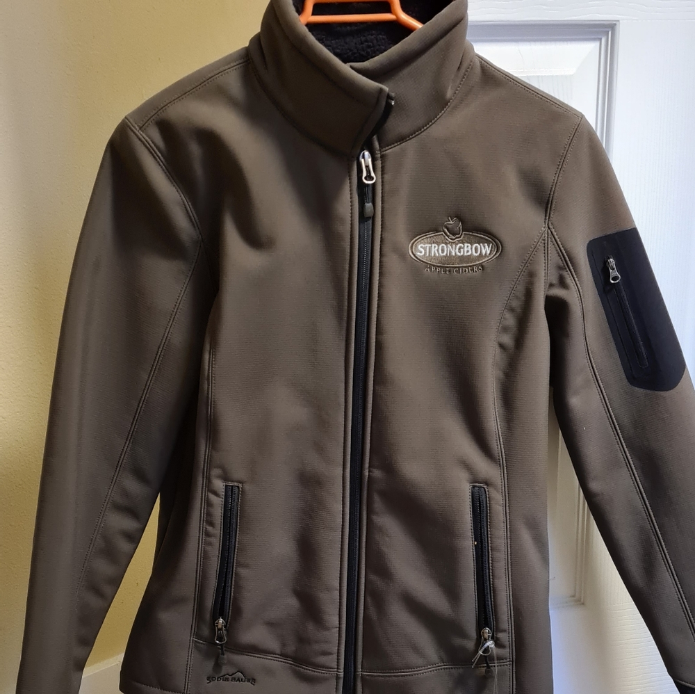 Eddie Bauer Women's Rugged Ripstop Soft Shell Jacket